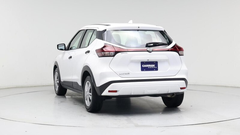 2022 Nissan Kicks S 2