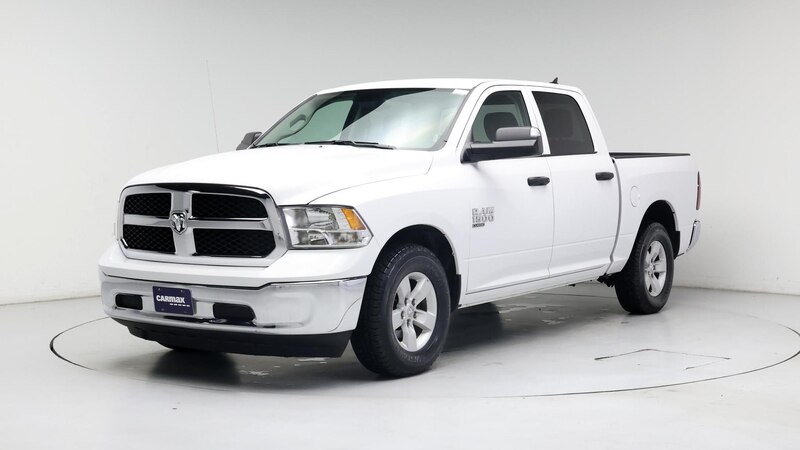 2022 RAM 1500 Classic SLT 4