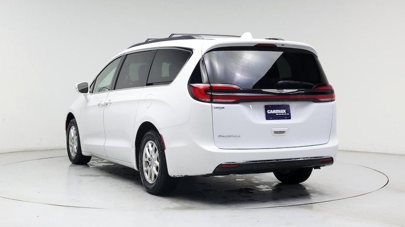 2022 Chrysler Pacifica Touring L 2