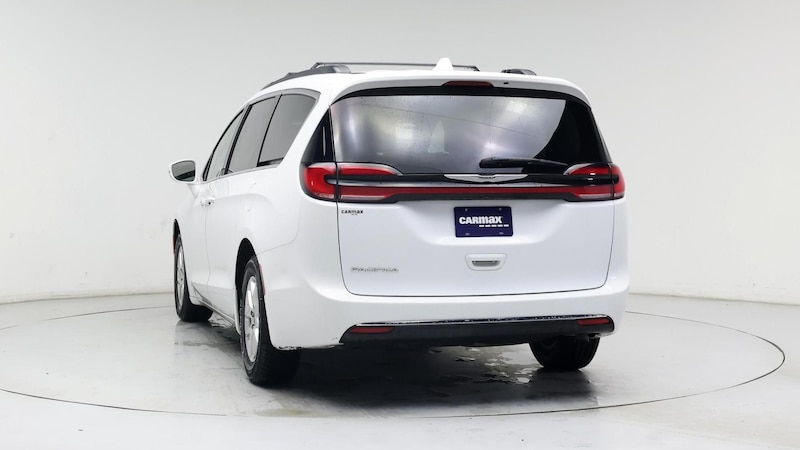 2022 Chrysler Pacifica Touring L 6