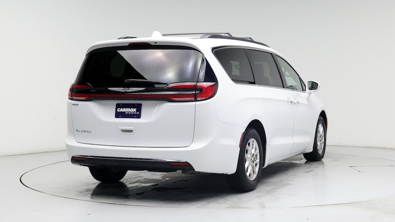 2022 Chrysler Pacifica Touring L 8