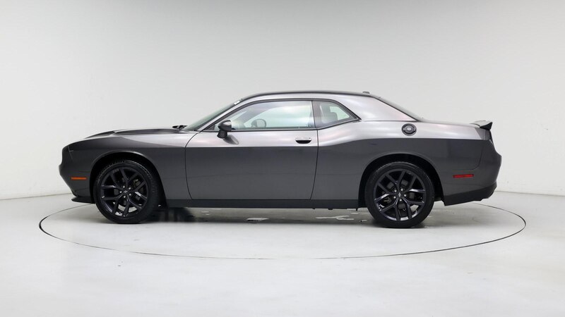 2022 Dodge Challenger SXT 3