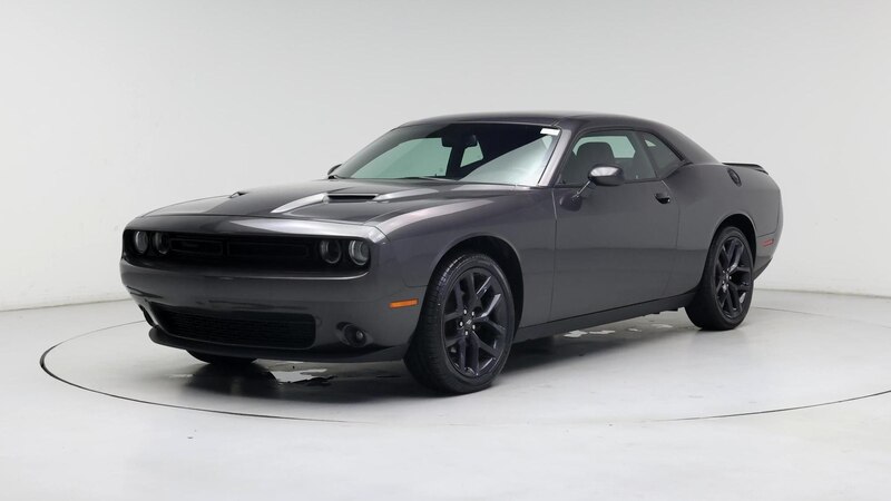 2022 Dodge Challenger SXT 4