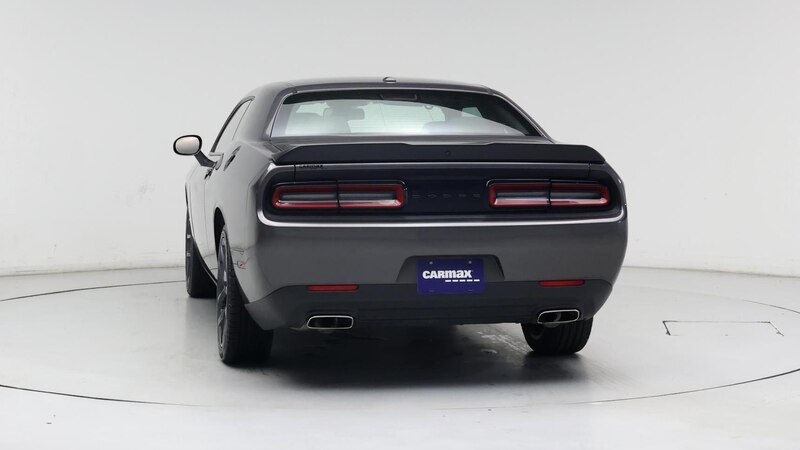 2022 Dodge Challenger SXT 6