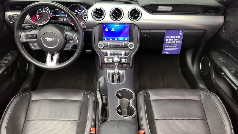 2022 Ford Mustang  9