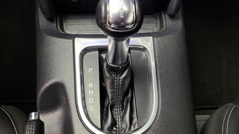 2022 Ford Mustang  17