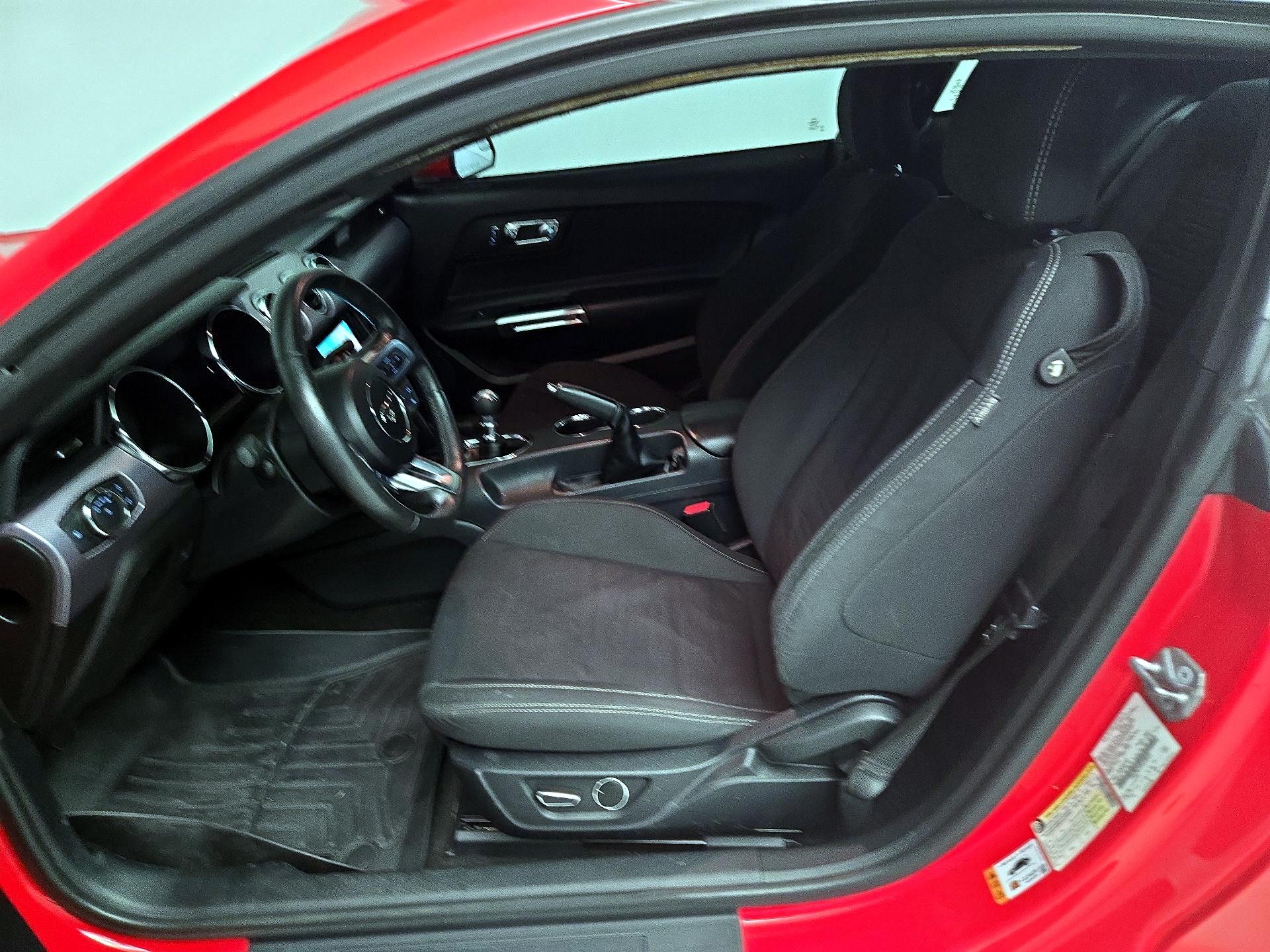 Thumbnail: 2017 Ford Mustang - 11