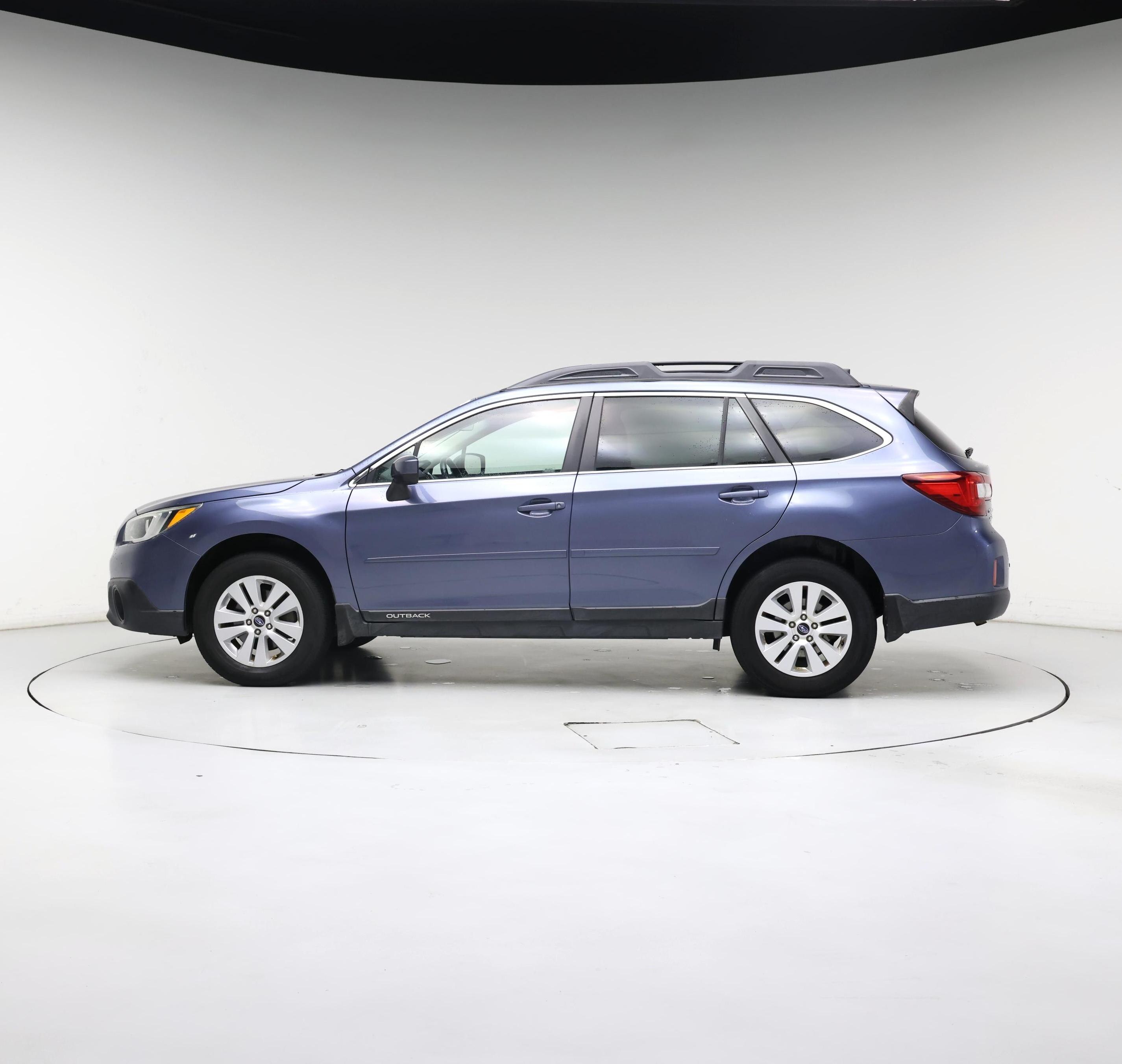 Thumbnail: 2017 Subaru Outback - 3