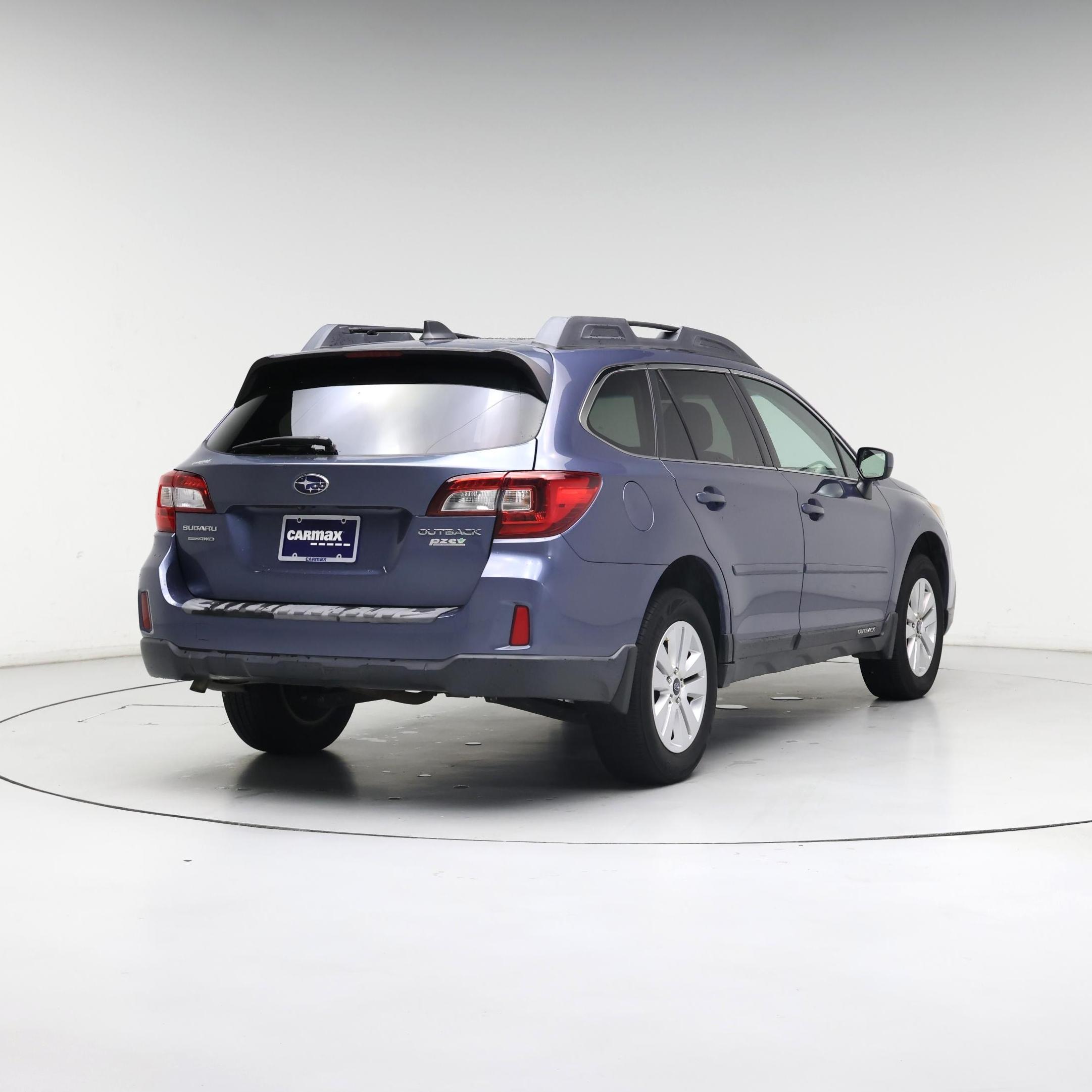 Thumbnail: 2017 Subaru Outback - 8