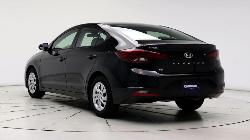 2020 Hyundai Elantra SE 2