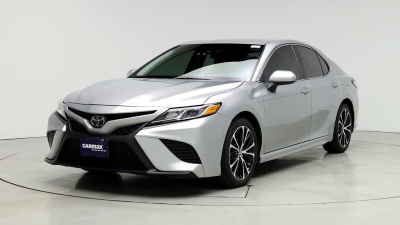 2018 Toyota Camry SE 4