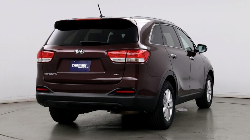 2017 Kia Sorento LX 8