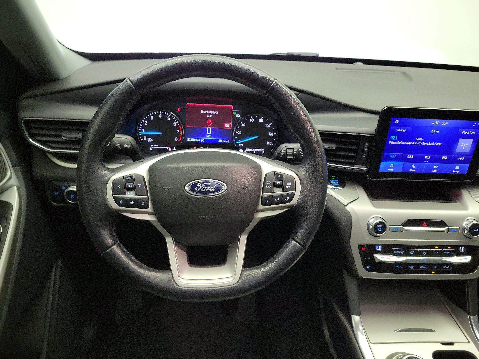 Thumbnail: 2021 Ford Explorer - 10