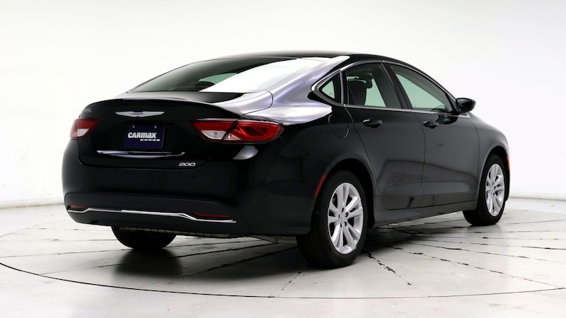 2015 Chrysler 200 Limited 8