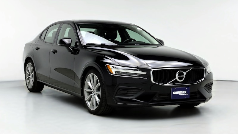 2020 Volvo S60 T5 Momentum Hero Image