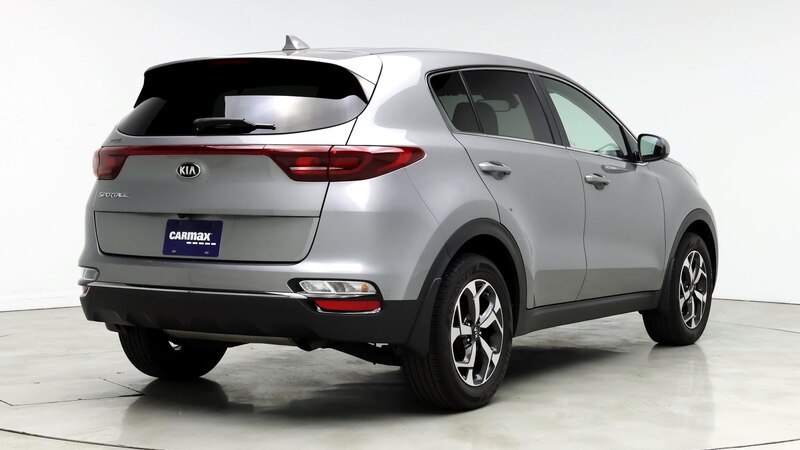 2020 Kia Sportage LX 8