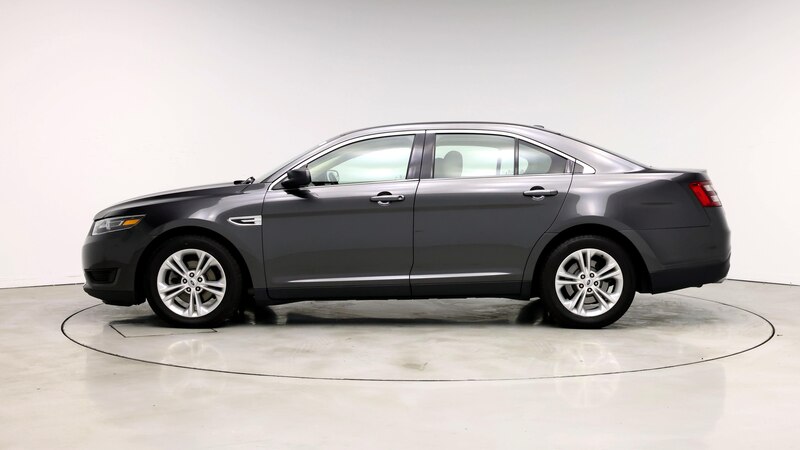 2016 Ford Taurus SE 3