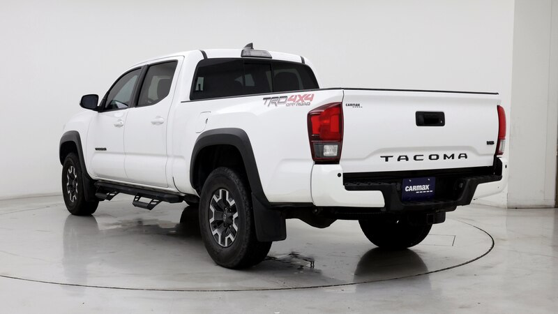 2018 Toyota Tacoma TRD Off-Road 2