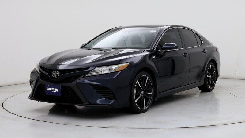 2019 Toyota Camry XSE 4