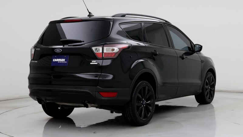 2018 Ford Escape SE 8