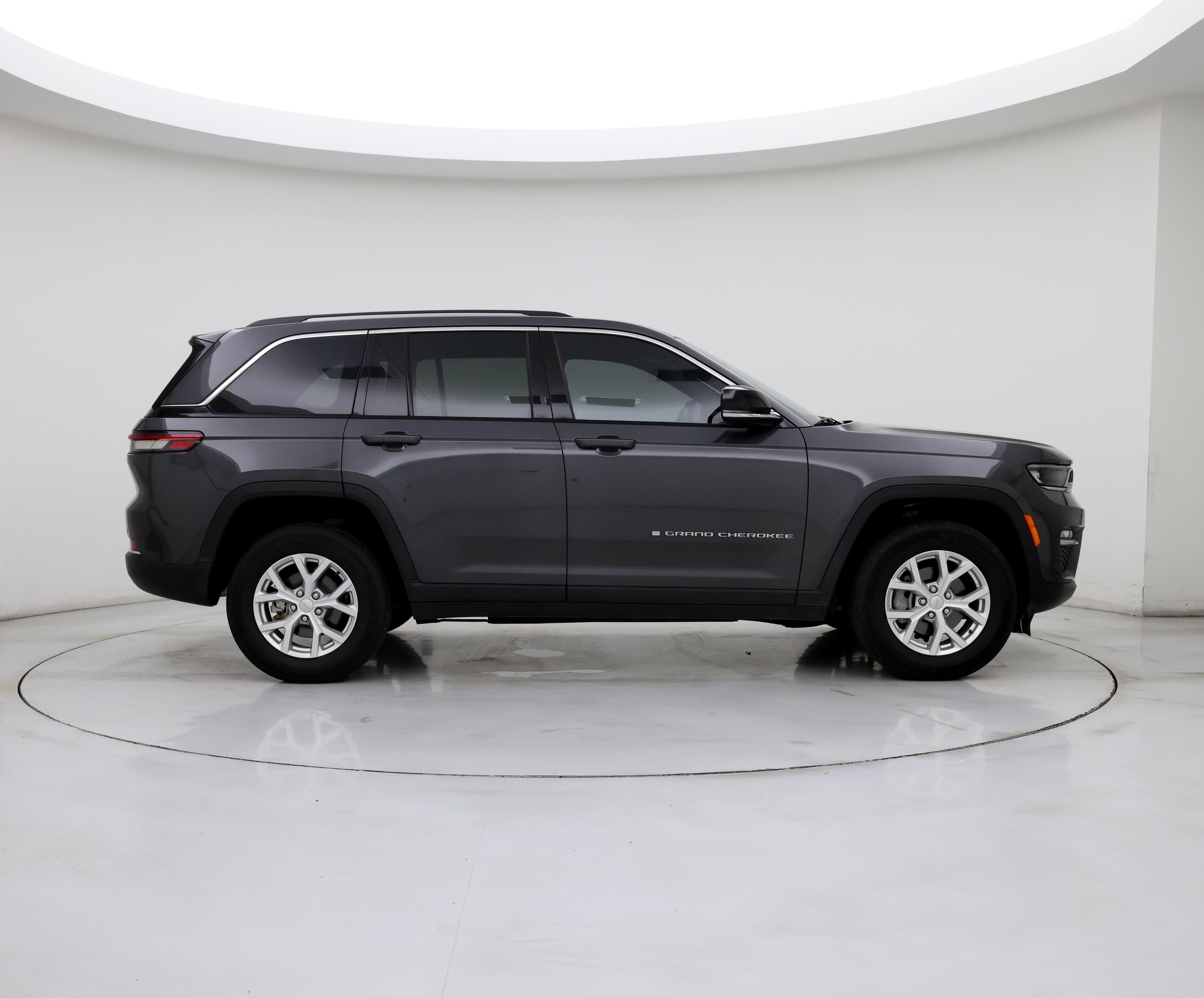 Thumbnail: 2023 Jeep Grand Cherokee - 7