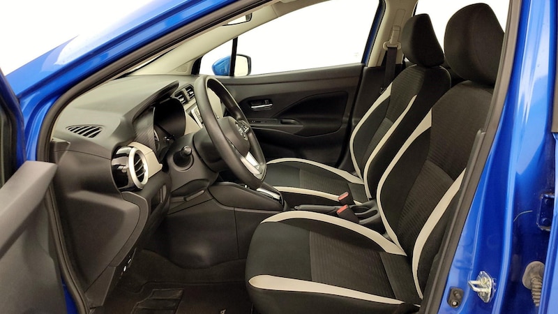 2021 Nissan Versa SV 11