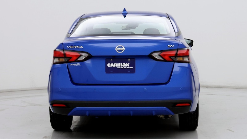 2021 Nissan Versa SV 6