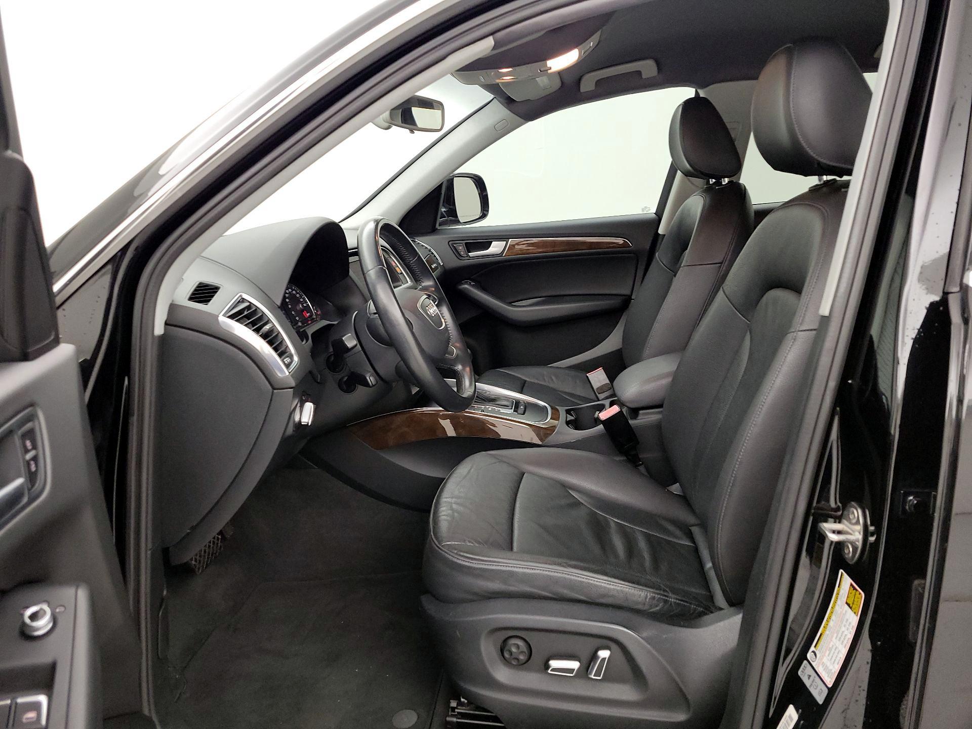 Thumbnail: 2015 Audi Q5 - 11