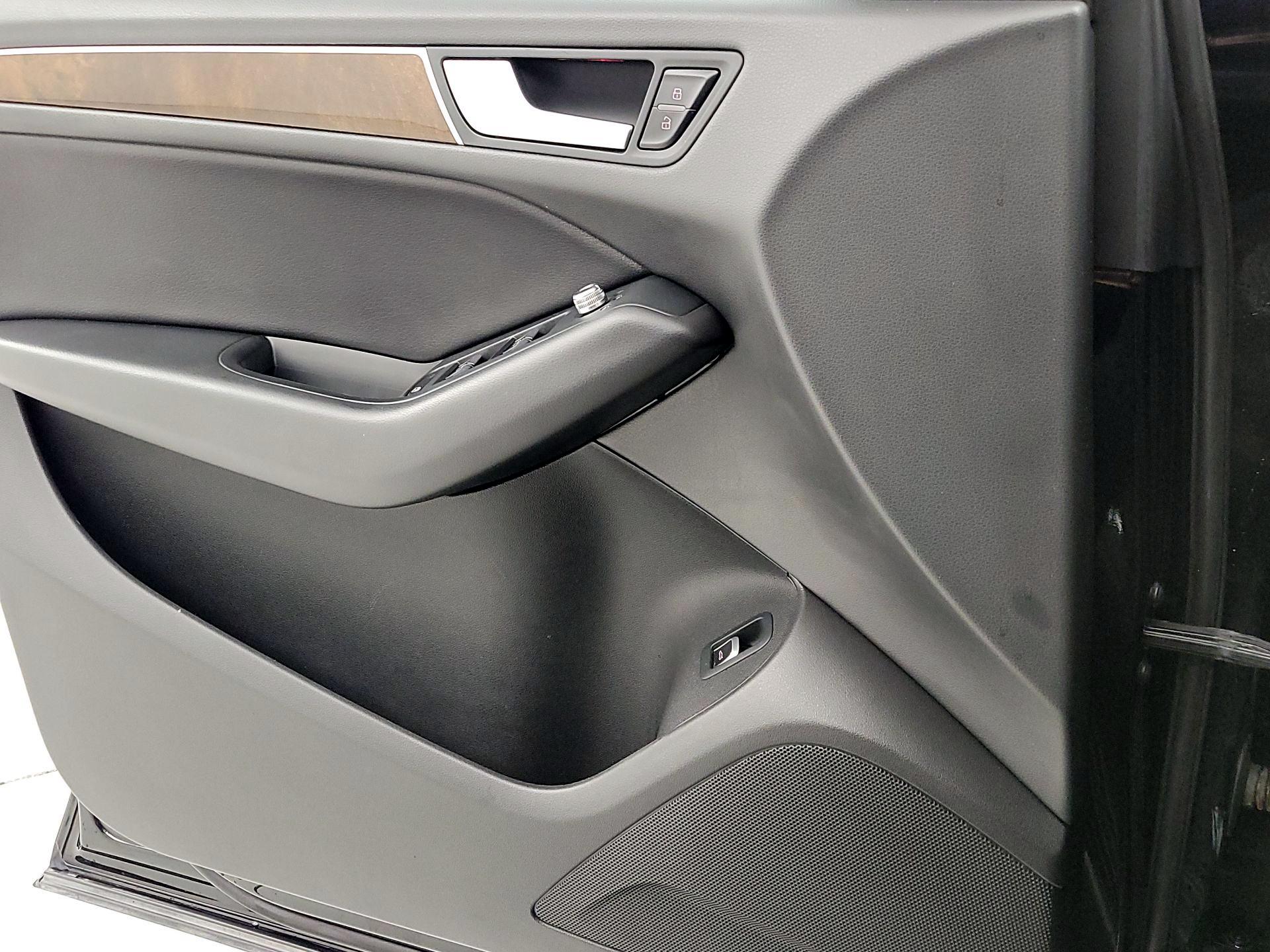 Thumbnail: 2015 Audi Q5 - 12