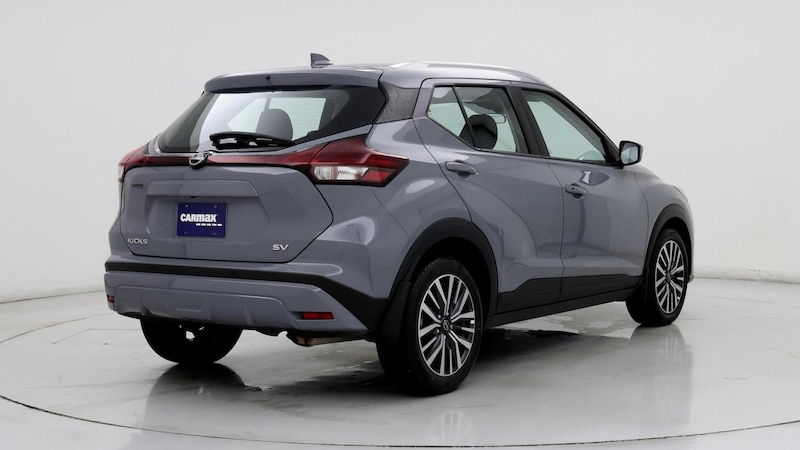 2023 Nissan Kicks SV 8