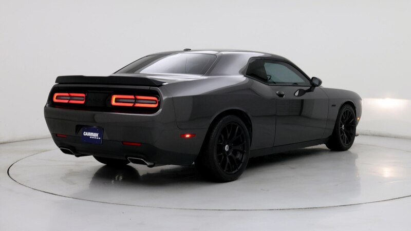 2023 Dodge Challenger R/T 8