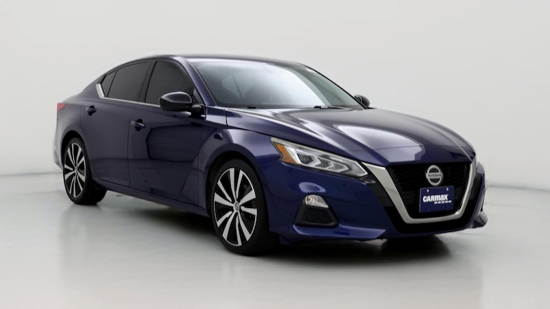 2019 Nissan Altima SR Hero Image