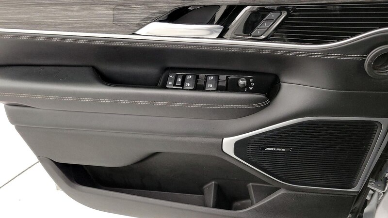 2022 Jeep Wagoneer Series II 12