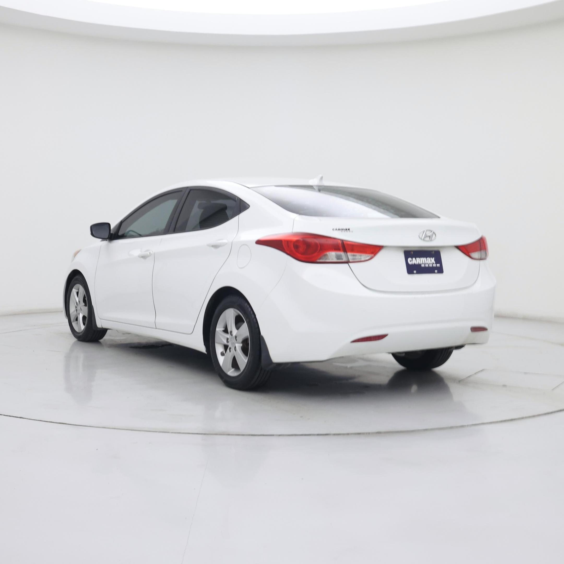 Thumbnail: 2013 Hyundai Elantra - 2