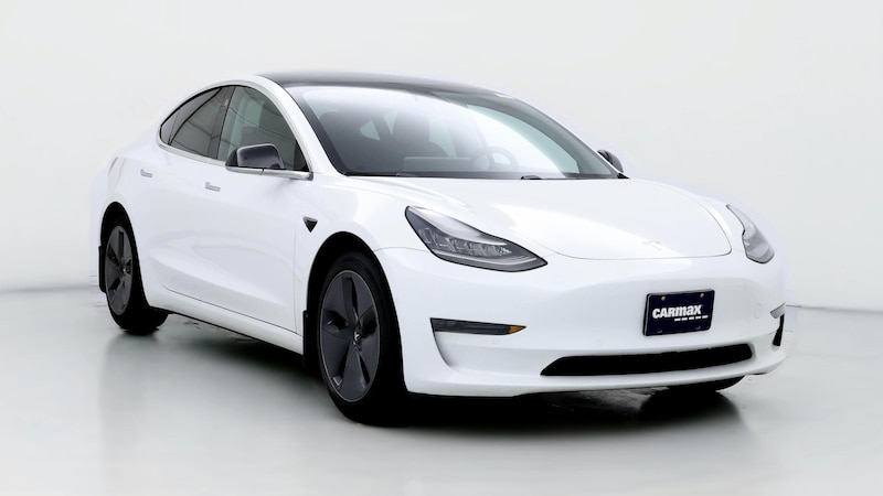 2020 Tesla Model 3 Standard Range Hero Image