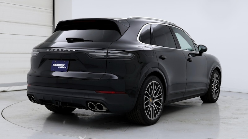 2020 Porsche Cayenne S 8