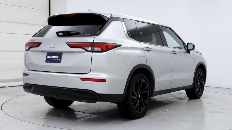 2022 Mitsubishi Outlander Black Edition 8