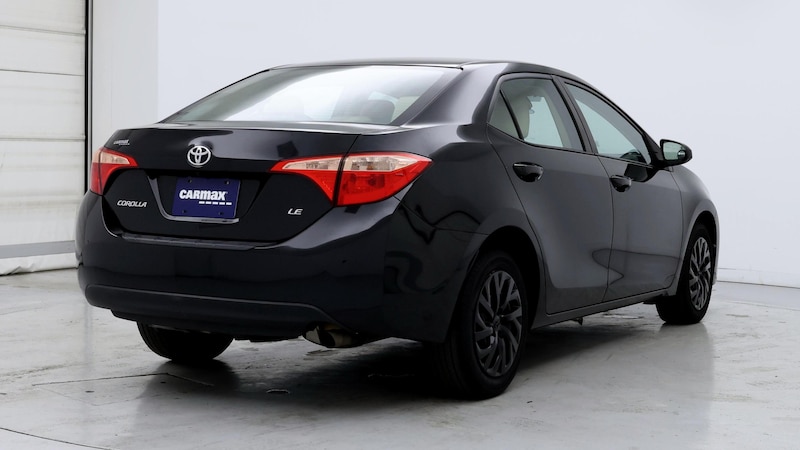 2017 Toyota Corolla LE 8