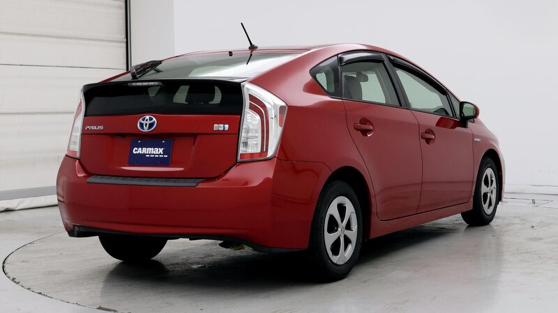 2015 Toyota Prius Two 8