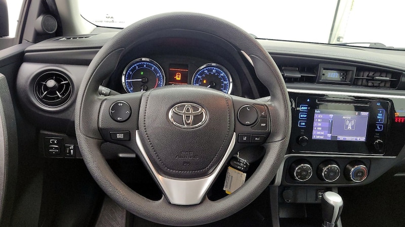 2018 Toyota Corolla L 10