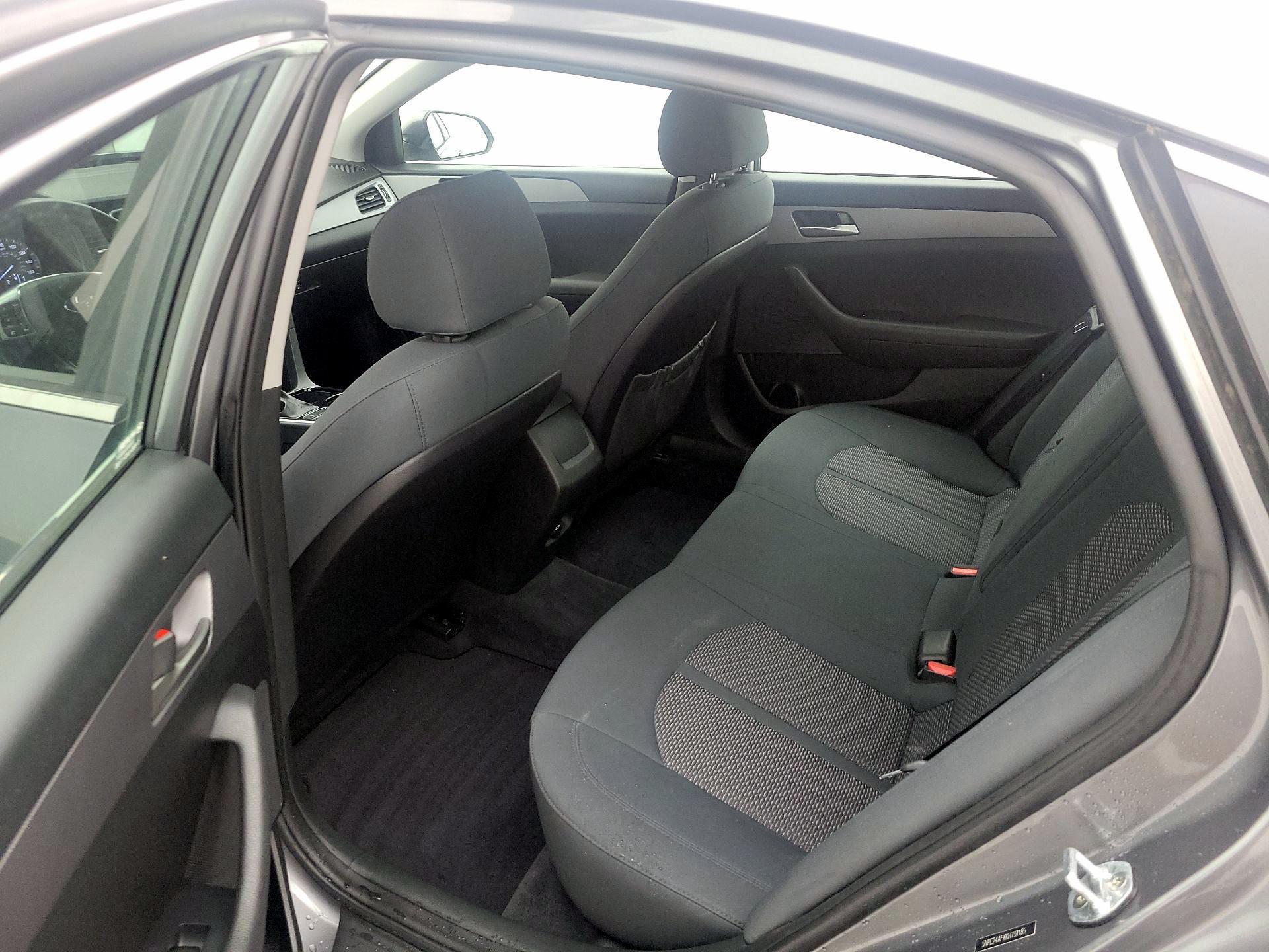 Thumbnail: 2019 Hyundai Sonata - 19