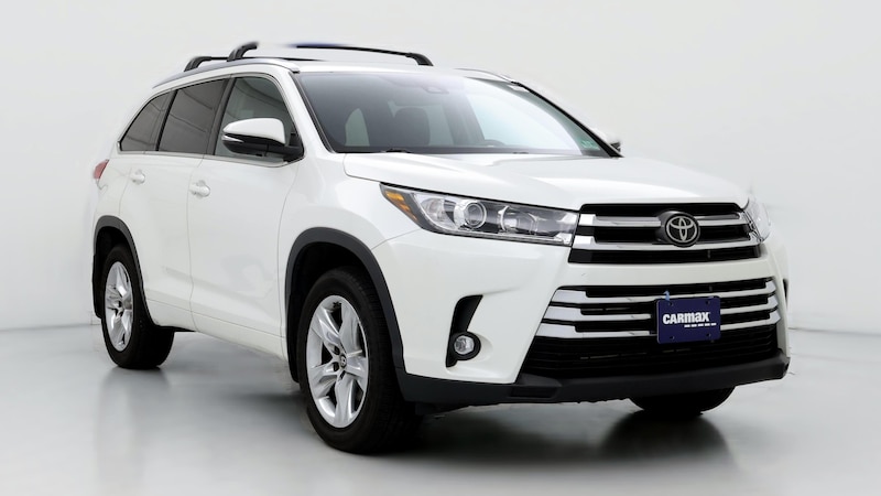 2019 Toyota Highlander Limited Hero Image