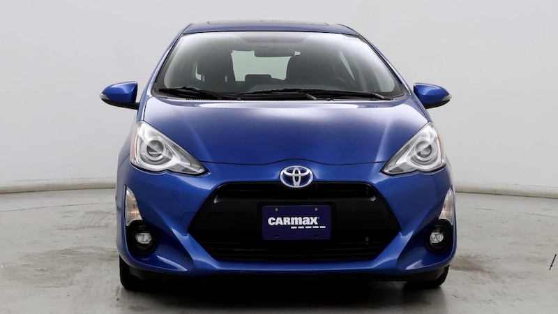 2016 Toyota Prius c Four 5