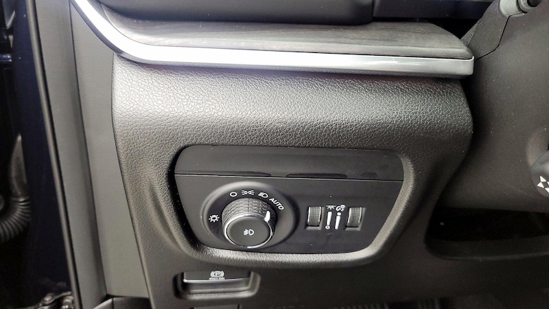 2023 Jeep Grand Cherokee L Overland 13
