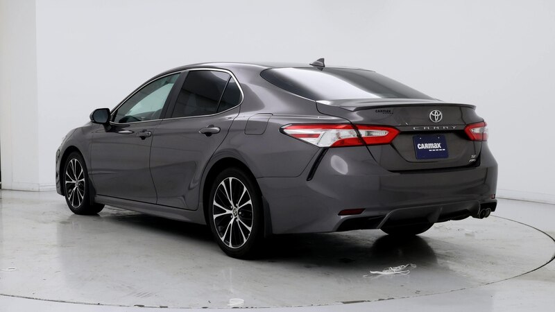 2020 Toyota Camry SE 2