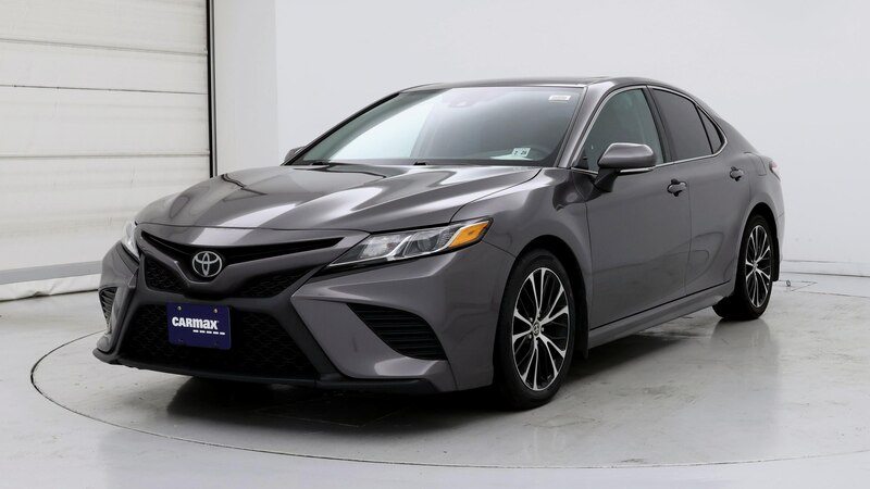 2020 Toyota Camry SE 4