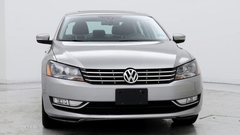 2014 Volkswagen Passat SEL 5