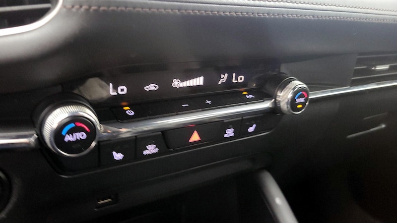 2020 Mazda Mazda3 Preferred 16