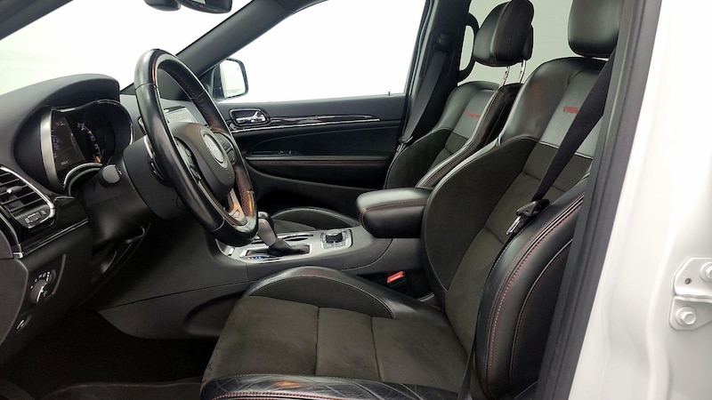 2021 Jeep Grand Cherokee Trailhawk 11