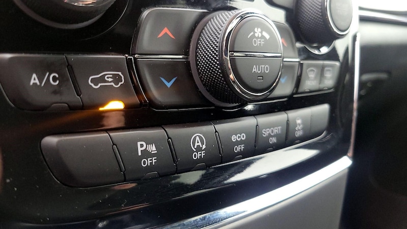 2021 Jeep Grand Cherokee Trailhawk 17